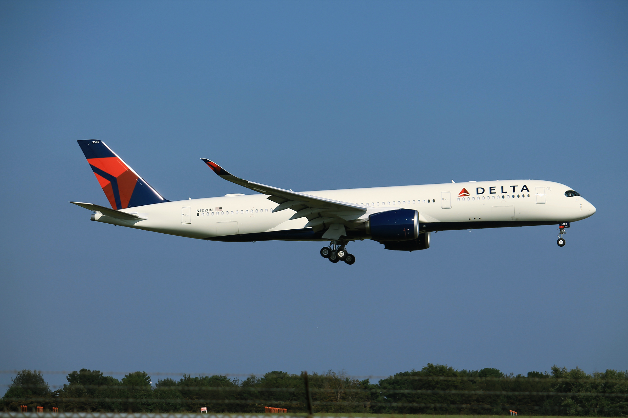 Delta Air Lines Airbus A350-900 N502DN in flight