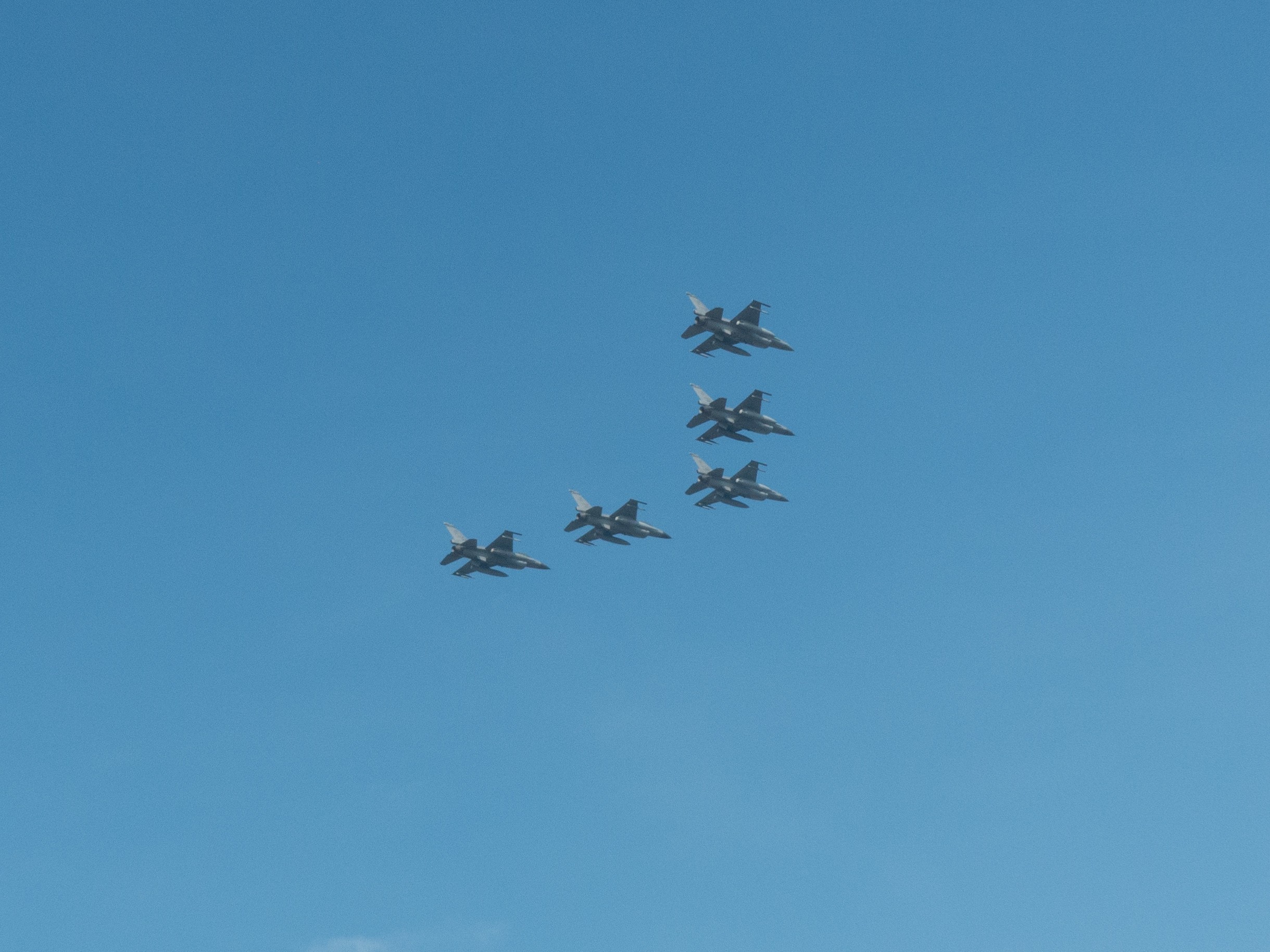 Taiwan Receives First F-16 Block 70 Fighters After Years of Delay